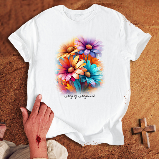 Vibrant Daisy Flowers T-shirt