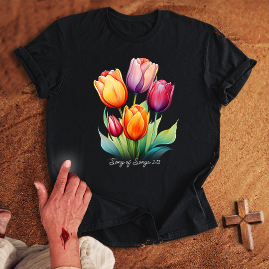 Vibrant Tulip Flowers T-shirt