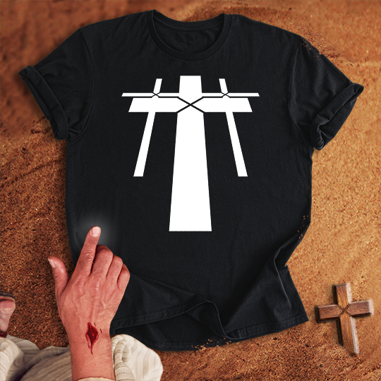 3 Crosses 32 T-shirt