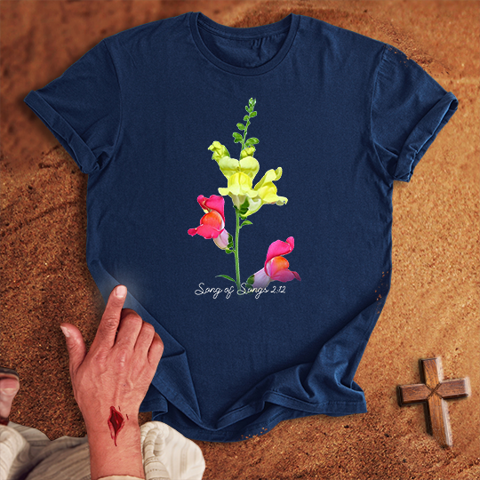 Vibrant Snapdragon Flowers T-shirt